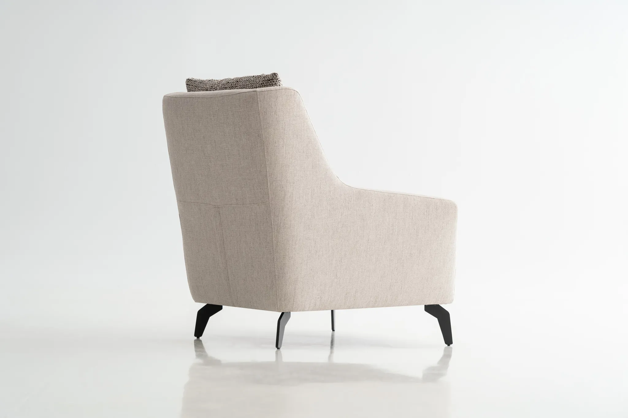 ELTON ARMCHAIR image